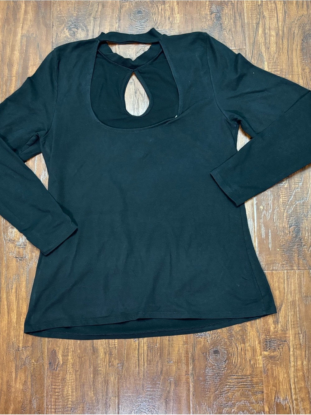 Black Long-Sleeve Keyhole Women's Top